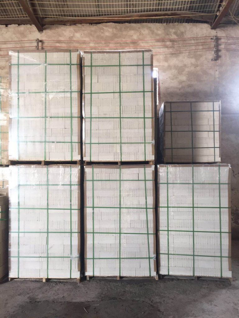 莫來石保溫磚_莫來石磚價格_莫來石聚氫保溫磚