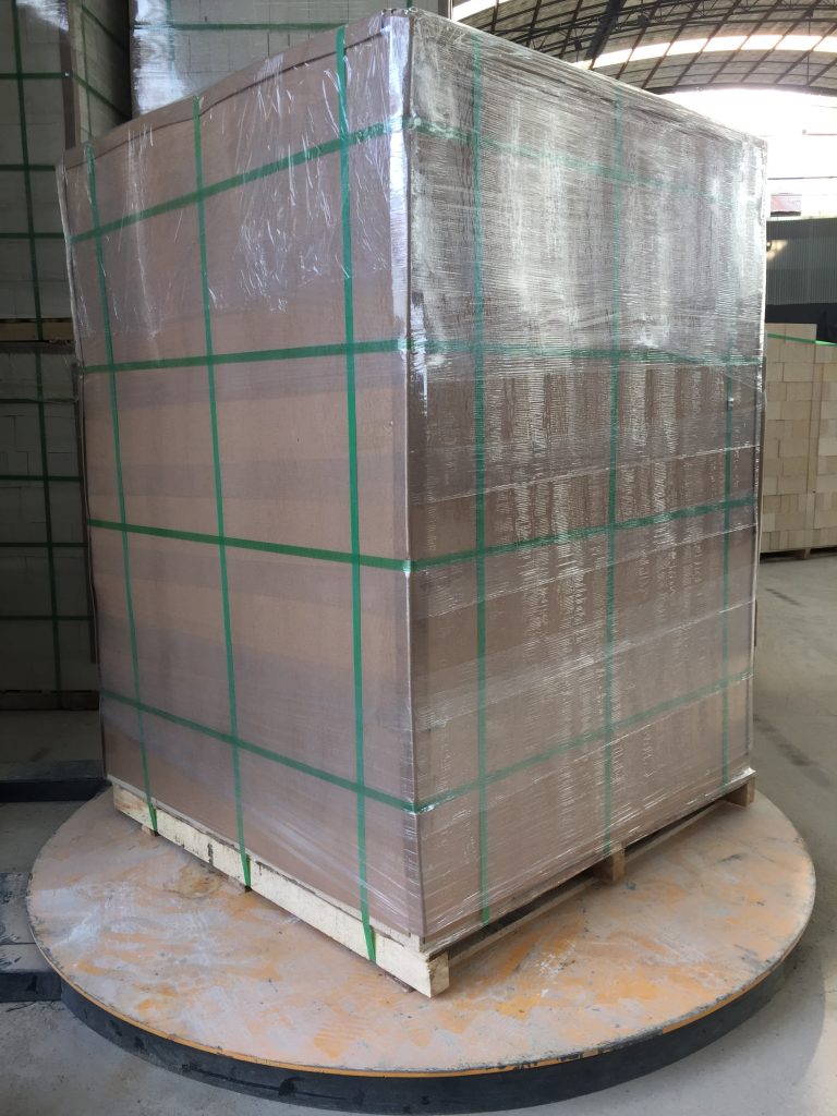 輕質保溫磚理化指標_高鋁聚輕保溫磚尺寸